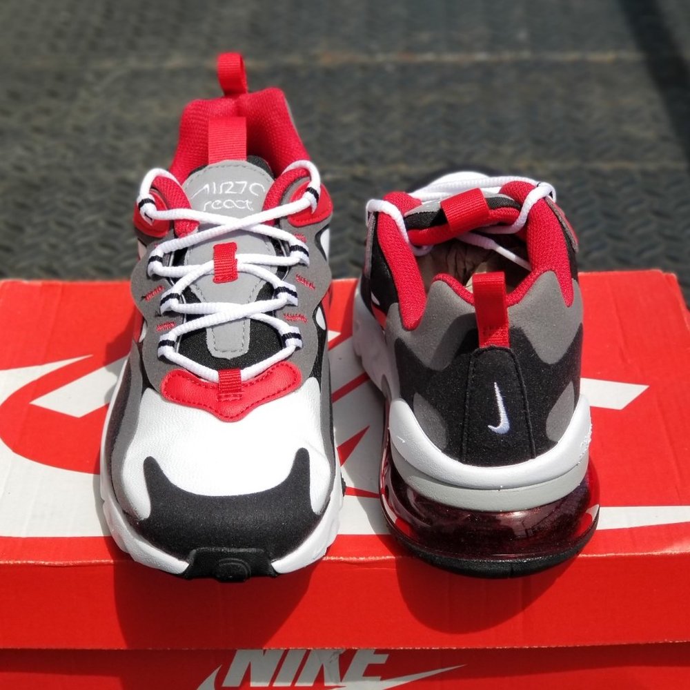 🚨SOLD🚨 Nike Air Max 270 React Red Grey White - Picture 3 of 4